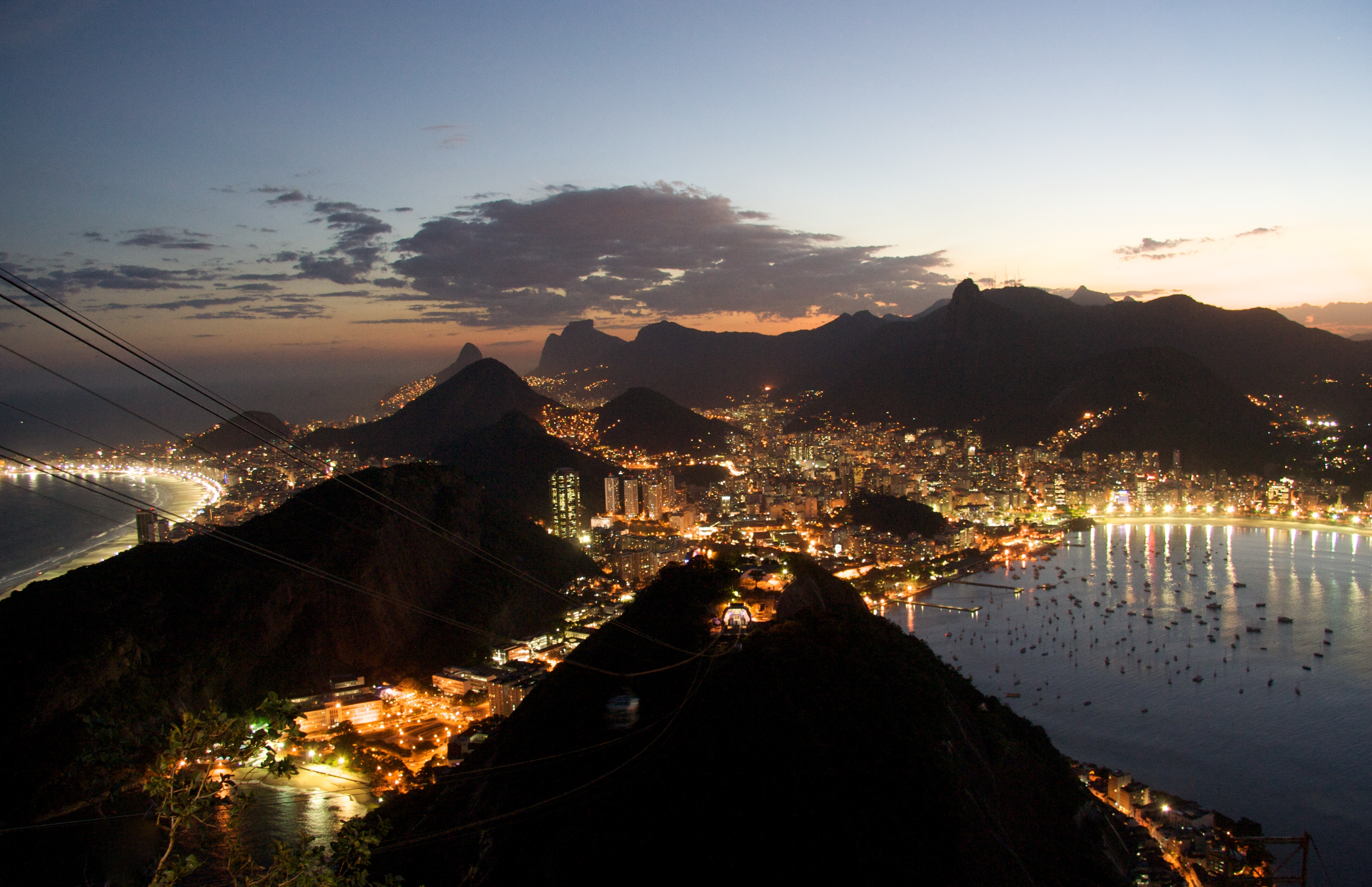 Rio_de_Janeiro_night