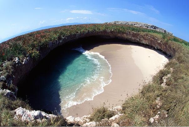 hidden-beach-marieta-islands-mexico-1