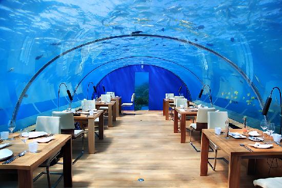 itha underwater restaurant