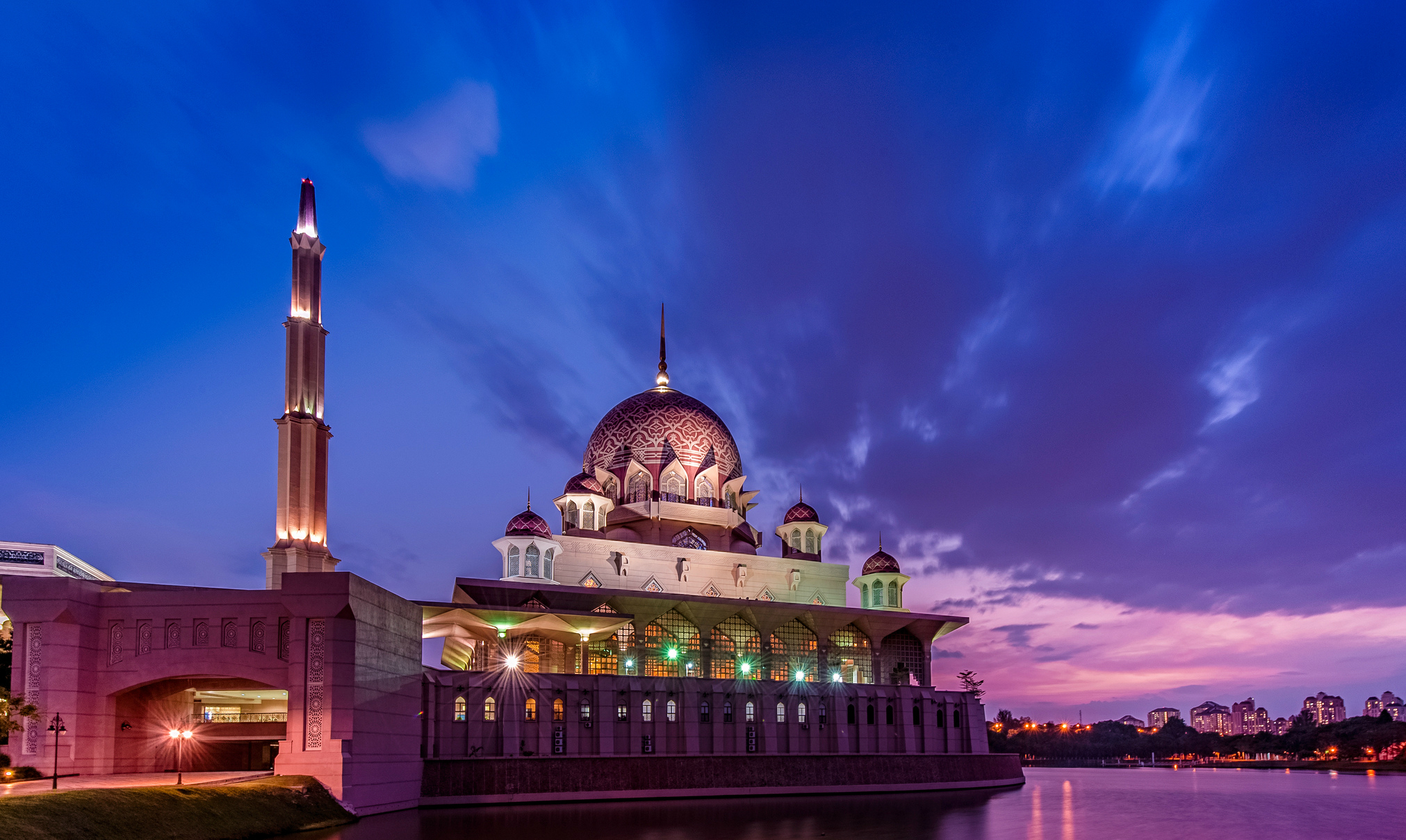 malaysia_putrajaya_mosque